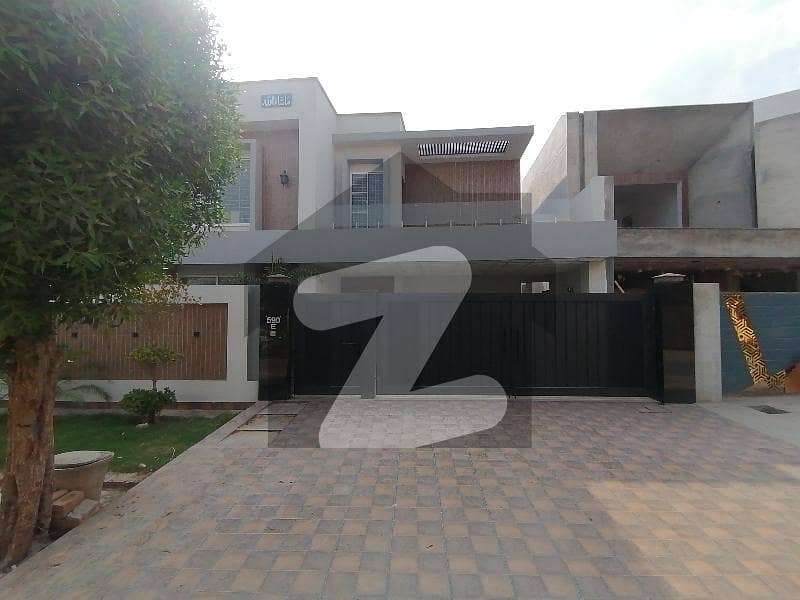 This Is Your Chance To Buy Prime Location House In Wapda Town Phase 1 - Block E Multan