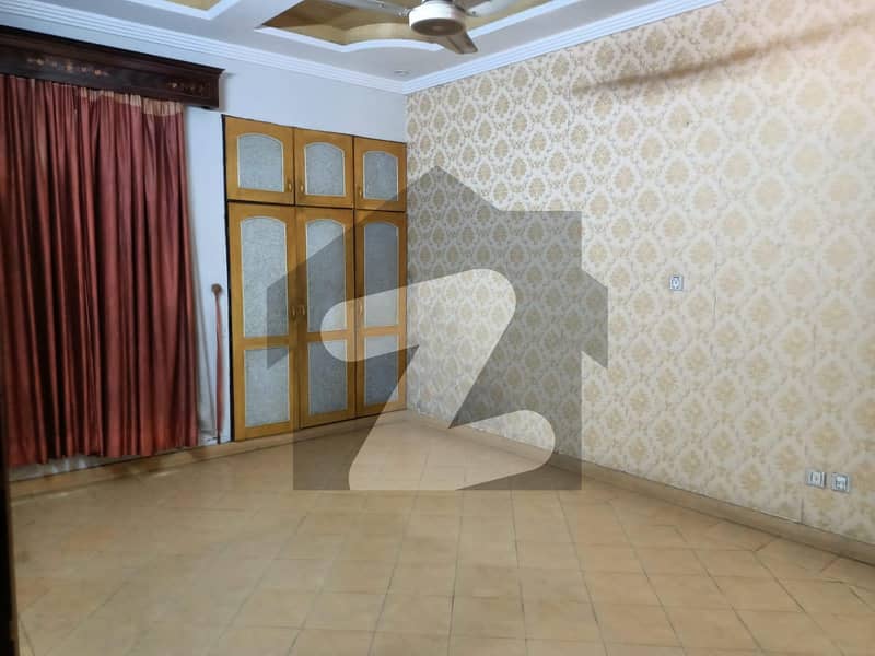 سٹی ہاؤسنگ سوسائٹی گوجرانوالہ میں 4 کمروں کا 5 مرلہ مکان 48 ہزار میں کرایہ پر دستیاب ہے۔