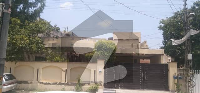 1 Kanal Single Storay House For Rent In Pia Main Boulevard For Office Only