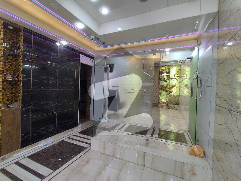 For Rent Showroom 12x50 With Extra Work Block 1 Gulistan-e-johar