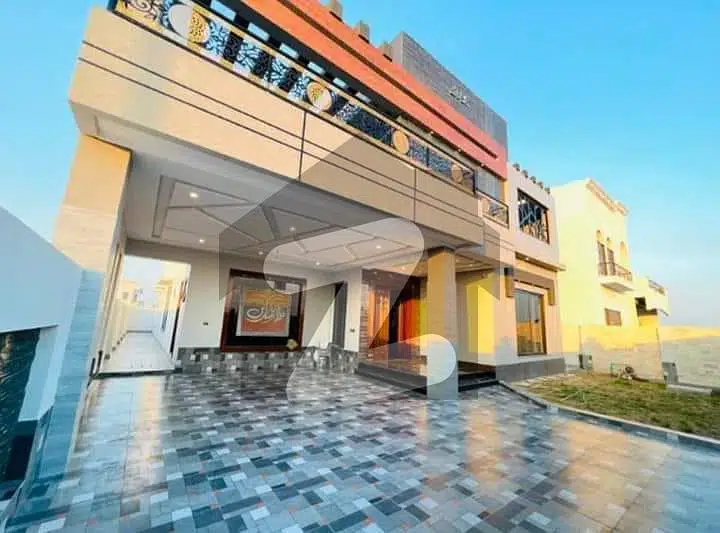 1 Kanal Beautiful Branded House For Sale DHA Multan In Good Location