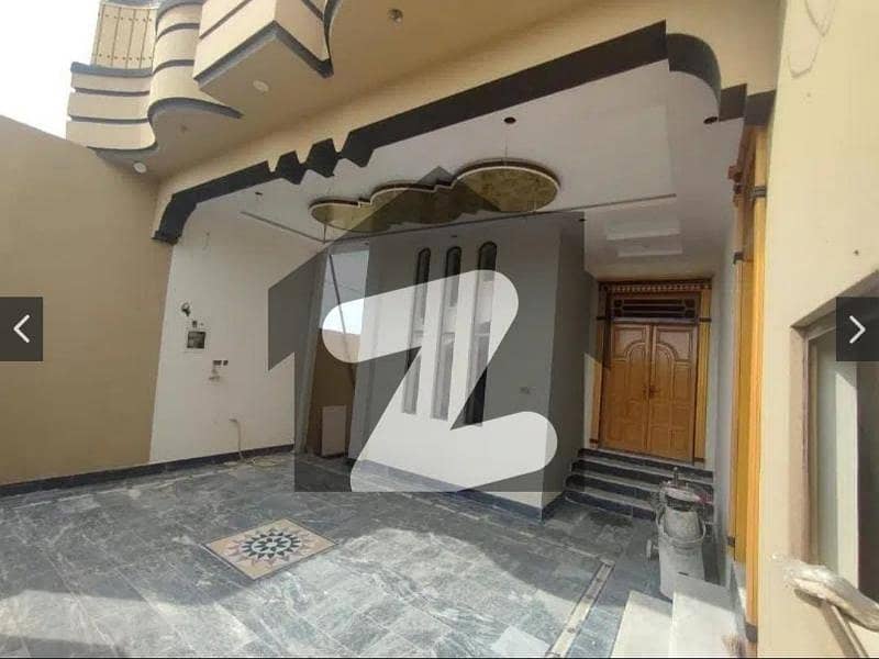 خیبر کلی ہاؤسنگ سکیم رِنگ روڈ پشاور میں 8 کمروں کا 10 مرلہ مکان 3 کروڑ میں برائے فروخت۔