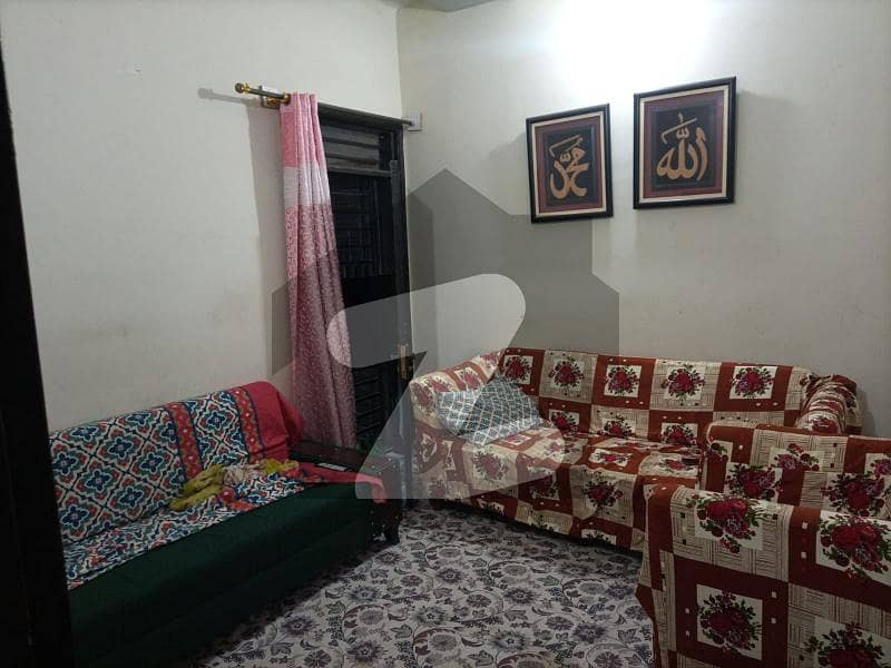 100 Square Yards Flat In Al-Falah Society Is Available