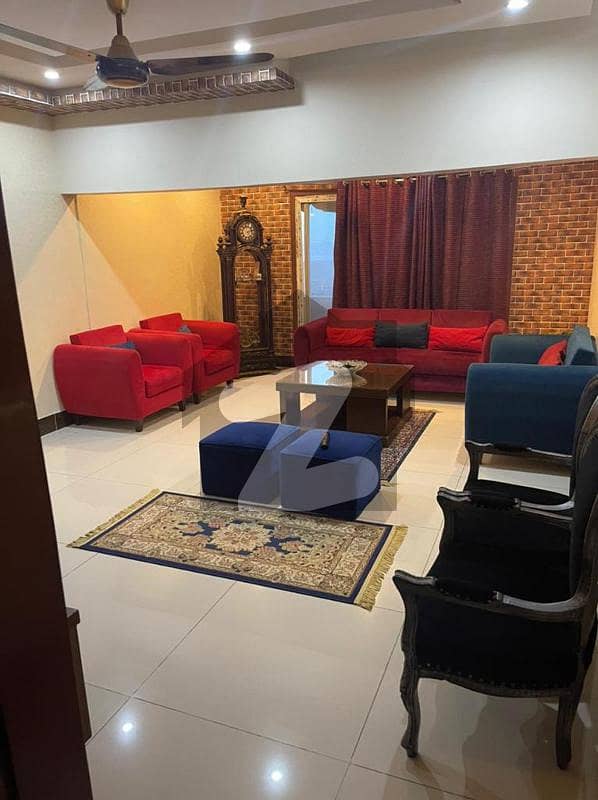 سِی ویو اپارٹمنٹس کراچی میں 3 کمروں کا 11 مرلہ فلیٹ 3.75 کروڑ میں برائے فروخت۔