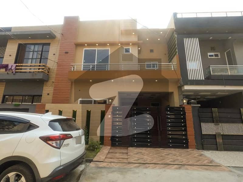 House For sale Situated In Bismillah Housing Scheme - Block A