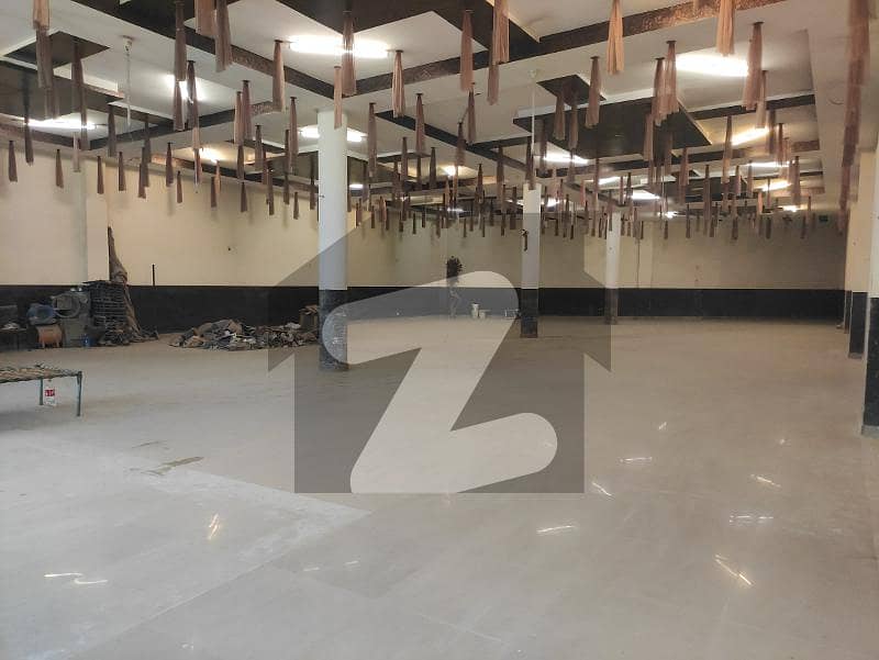 Rent 1.5 Kanal Luxury Commercial Building / Hall With 6750 Sqft Available On Ghazi Road Cantt, Lahore
