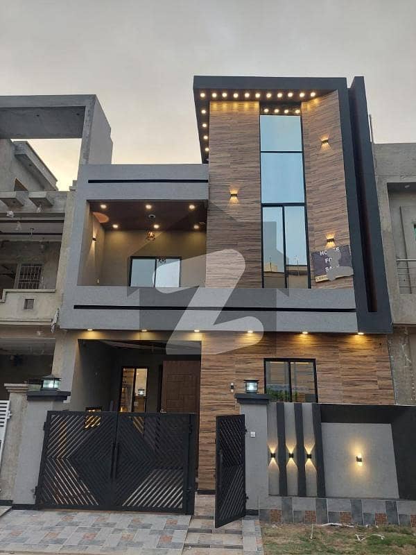 5 Marla Beautiful House For Sale Park View City Tulip Overseas, Park