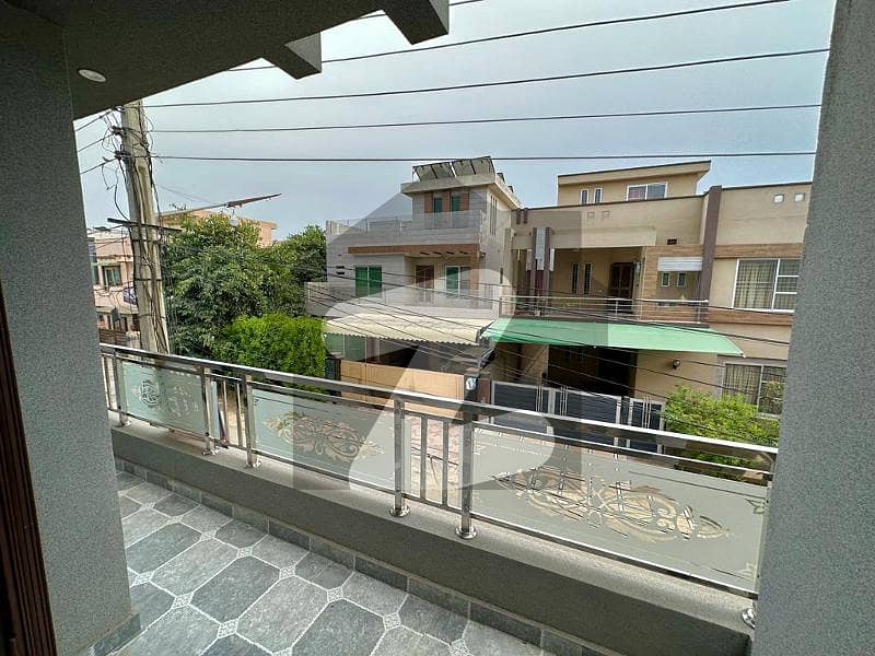 6 Marla 3 Beds Brand New Double Unit House for Sale in Bankers co-operative society on Ring road Kamahan interchange