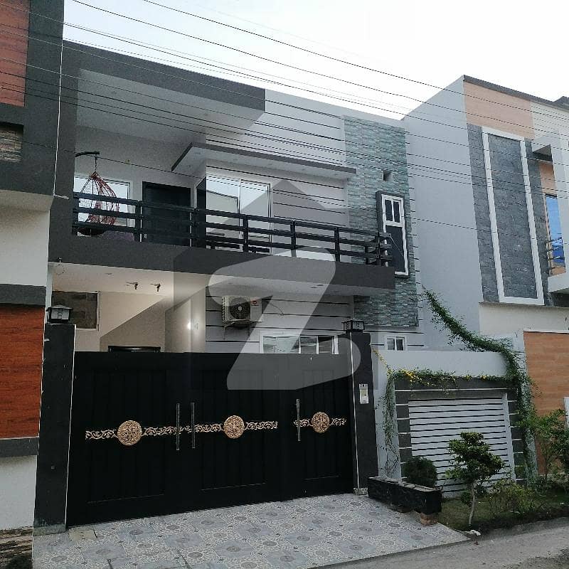 Ideal 5 Marla House Available In Jeewan City - Phase 3, Sahiwal