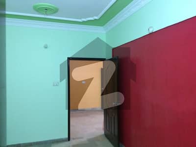 ناظم آباد 1 ناظم آباد,کراچی میں 3 کمروں کا 5 مرلہ فلیٹ 90.0 لاکھ میں برائے فروخت۔