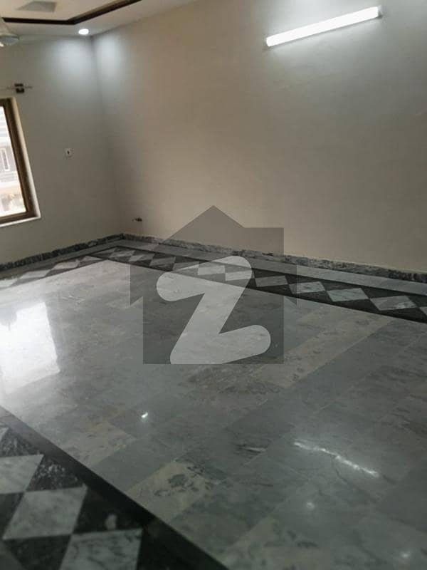 میڈیا ٹاؤن ۔ بلاک اے میڈیا ٹاؤن,راولپنڈی میں 6 کمروں کا 12 مرلہ مکان 4.25 کروڑ میں برائے فروخت۔