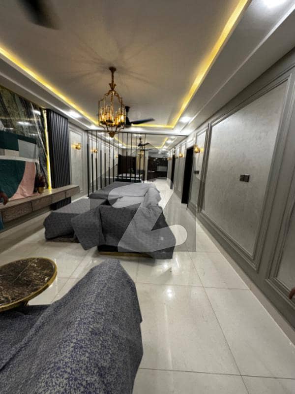 ٹیپو سلطان روڈ کراچی میں 3 کمروں کا 8 مرلہ فلیٹ 1.35 لاکھ میں کرایہ پر دستیاب ہے۔