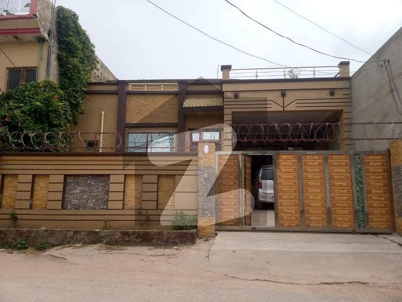اڈیالہ روڈ راولپنڈی میں 3 کمروں کا 9 مرلہ مکان 1.7 کروڑ میں برائے فروخت۔