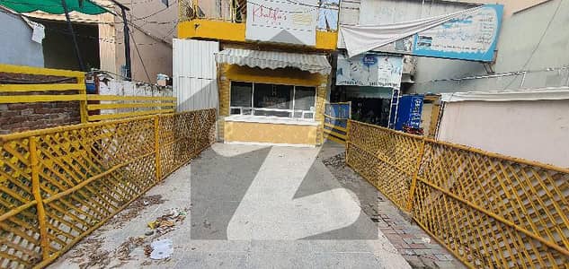 Shop For rent Near khuKher Chowk Hot Location Johar Town