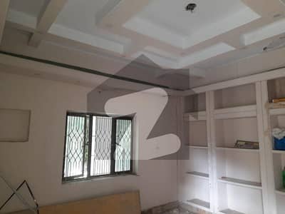 800 Sqft Flat Is Available For Rent