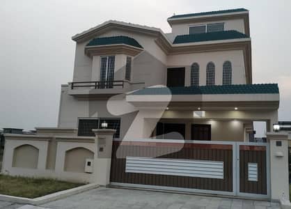 10 Marla House Is Available For Sale Bahria Town Phase 8 Rawalpindi