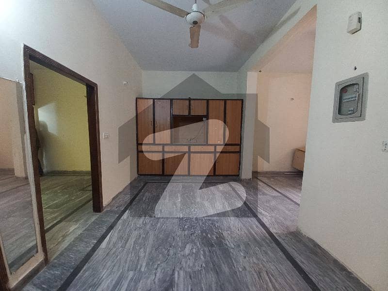 4 Marla Lower Portion 25k final & 1 lac security near Neelam block