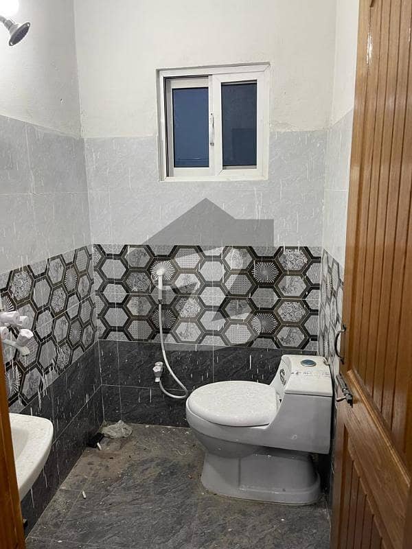 ایس ایم ڈی ہومز فیصل آباد میں 5 کمروں کا 5 مرلہ مکان 1.45 کروڑ میں برائے فروخت۔