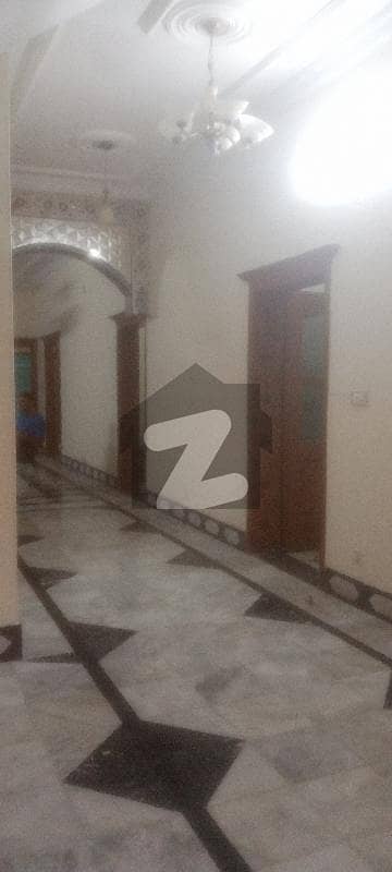 چکلالہ سکیم 3 چکلالہ سکیم,راولپنڈی میں 8 کمروں کا 12 مرلہ مکان 3.0 کروڑ میں برائے فروخت۔