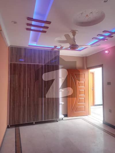 میسرائل روڈ راولپنڈی میں 2 کمروں کا 6 مرلہ بالائی پورشن 20.0 ہزار میں کرایہ پر دستیاب ہے۔