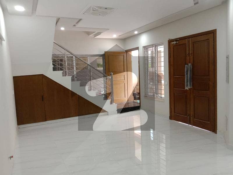 10 Marla House For Rent In Zaraj Housing Scheme Islamabad