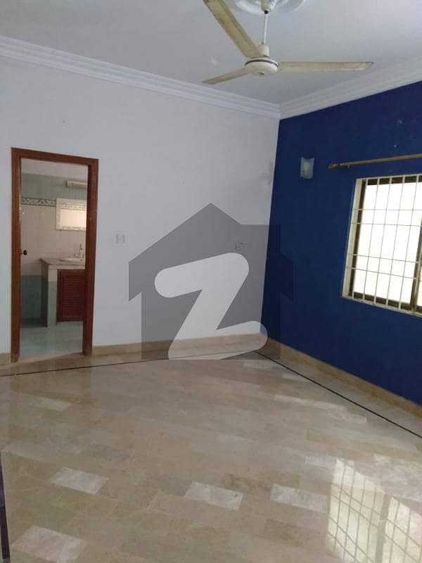 Portion 3 Bedrooms For Sale In Block 2 Clifton
