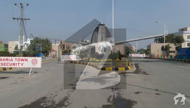 بحریہ نشیمن لاہور میں 5 مرلہ رہائشی پلاٹ 44.0 لاکھ میں برائے فروخت۔
