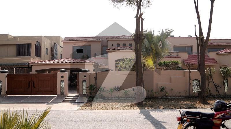 2 Kanal Double Unit Designer Royal Place Out Class Modern Luxury Bungalow For Rent In Dha Phase V Lahore