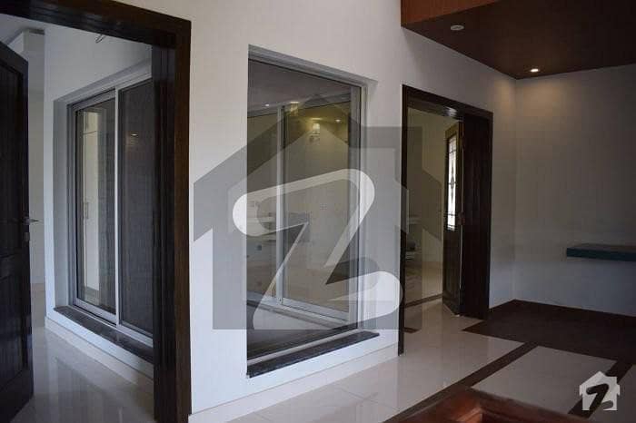 کے ڈی اے سکیم 1 کراچی میں 6 کمروں کا 2 کنال مکان 24.0 کروڑ میں برائے فروخت۔
