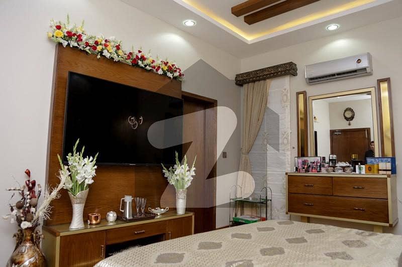 بہادر آباد گلشنِ اقبال ٹاؤن,کراچی میں 4 کمروں کا 12 مرلہ بالائی پورشن 4.25 کروڑ میں برائے فروخت۔