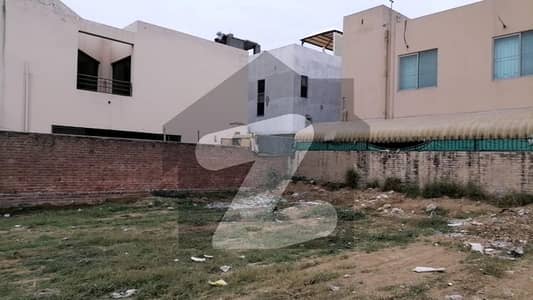 1 Kanal Residential Plot Facing Park For Sale in F Block Sui Gas Housing Society Lahore.