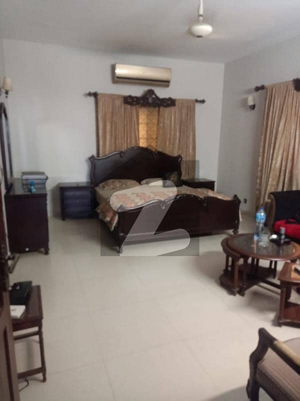 Urgent Bungalow For Sale In D H A Phase 5