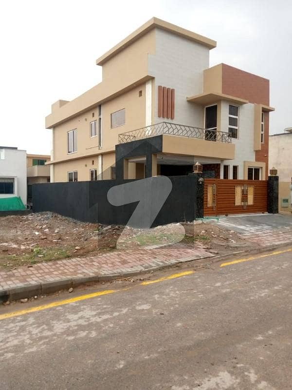 Bahria Town Islamabad, 10 Marla Designer Double Unit House 5 Bedrooms