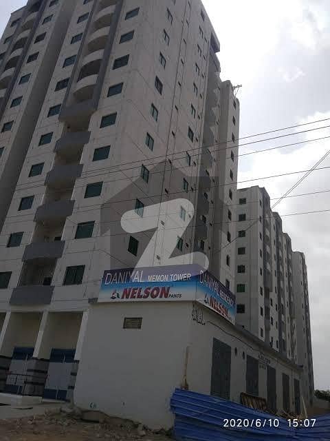 سکیم 33 کراچی میں 3 کمروں کا 8 مرلہ فلیٹ 1.5 کروڑ میں برائے فروخت۔
