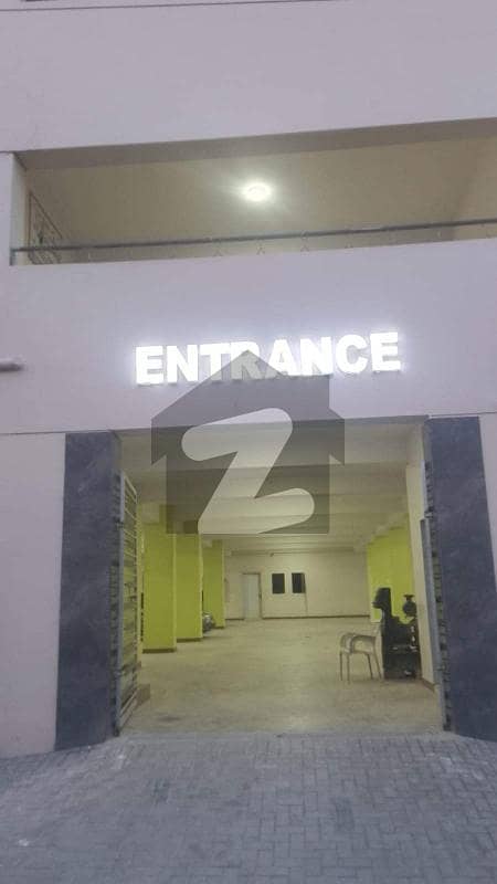 زینت آباد سکیم 33,کراچی میں 3 کمروں کا 6 مرلہ فلیٹ 1.3 کروڑ میں برائے فروخت۔
