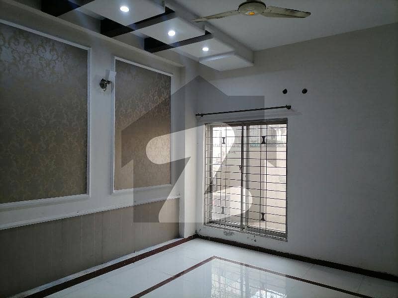 Rent The Ideally Located Upper Portion For An Incredible Price Of Pkr Rs. 60,000