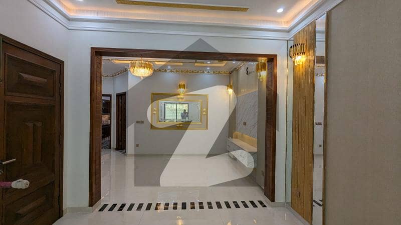 ای ایم ای سوسائٹی ۔ بلاک سی ای ایم ای سوسائٹی,لاہور میں 4 کمروں کا 1 کنال بالائی پورشن 1.0 لاکھ میں کرایہ پر دستیاب ہے۔
