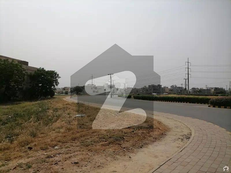 Beautiful Location Plot Available For Sale In Tariq Gardens Lahore Block H