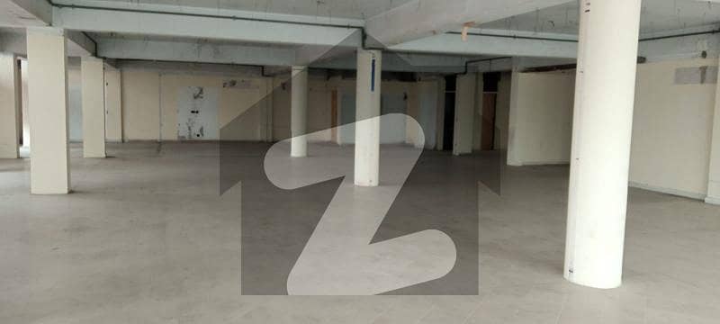 G-9 MARKAZ 8,000 Sqft SUITABLE FOR IT,CALL CENTER, INSTITUTE,GYM ETC Beautiful FLOOR Available For Rent