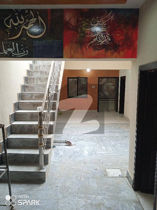 مدینہ ٹاؤن فیصل آباد میں 3 کمروں کا 4 مرلہ مکان 88.0 لاکھ میں برائے فروخت۔
