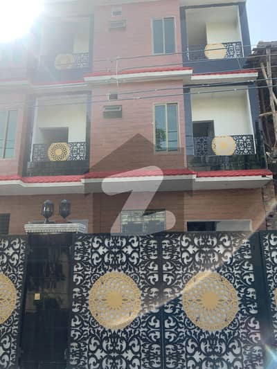 رحمان پورہ (فیروز پور روڈ) لاہور میں 4 کمروں کا 3 مرلہ مکان 1.75 کروڑ میں برائے فروخت۔