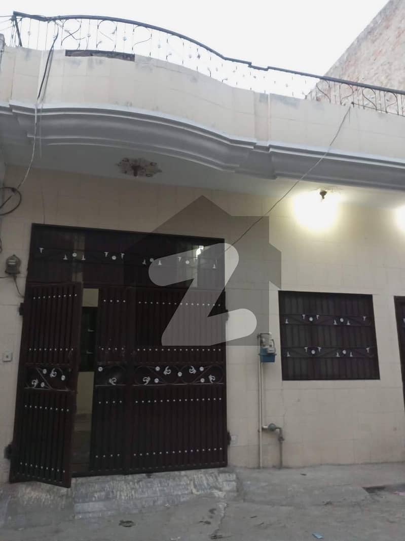 فتح گڑھ لاہور میں 3 کمروں کا 5 مرلہ مکان 1.2 کروڑ میں برائے فروخت۔