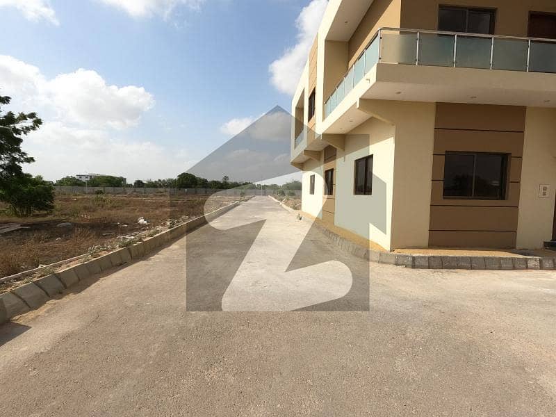 Prime Location 120 Square Yards Residential Plot For sale In Airport Airport