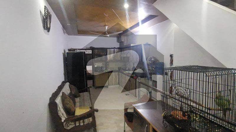 الحمرا ٹاؤن لاہور میں 3 کمروں کا 3 مرلہ مکان 95.0 لاکھ میں برائے فروخت۔
