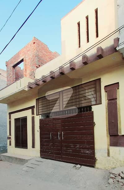 Kahna Kacha 4 Marla House Up For Sale