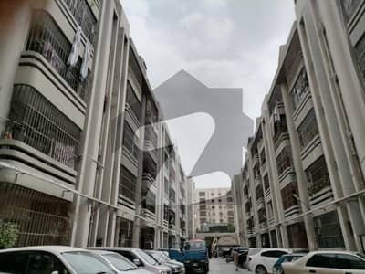 FLAT FOR SALE SAIMA PRIDE MAIN RASHID MINHAS ROAD OPPOSITE LASANIA RESTORENT