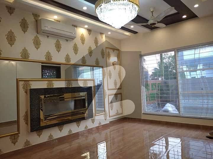 8 Marla Luxary Barnd New Lower Potion For Rent In Takbeer Block Bahria Town Lahore