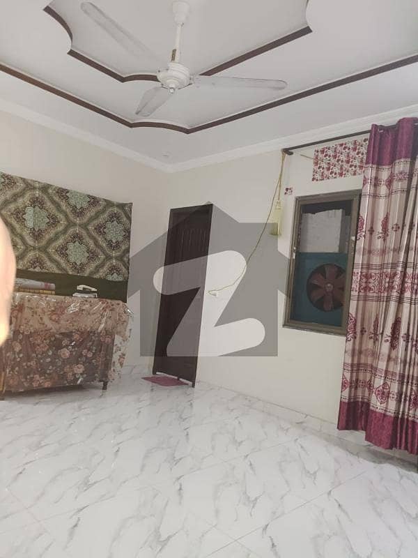 ثاقب ٹاؤن لاہور میں 3 کمروں کا 3 مرلہ مکان 1.2 کروڑ میں برائے فروخت۔