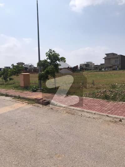 10 Marla Residential Plot For Sale In Bt Phase 8 Sector F 3