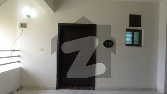 Spacious 12 Marla Apartment in Askari 11-B: Modern Living at its Finest